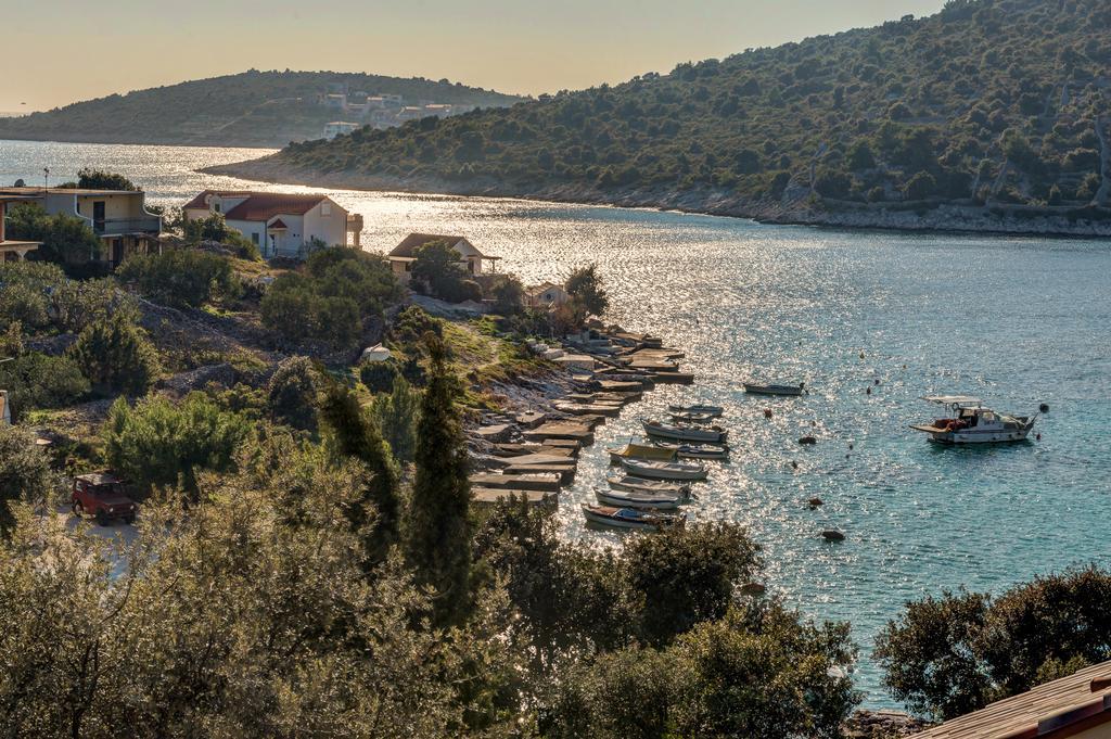 Holiday Home Mirna Vala Sevid Exteriér fotografie